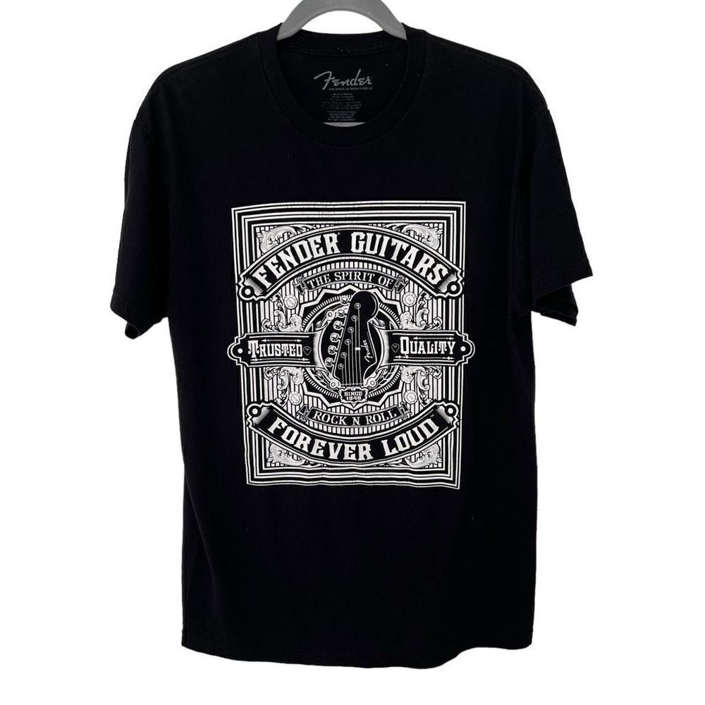 Fender Guitars Men’s Black & White Tshirt Size Medium